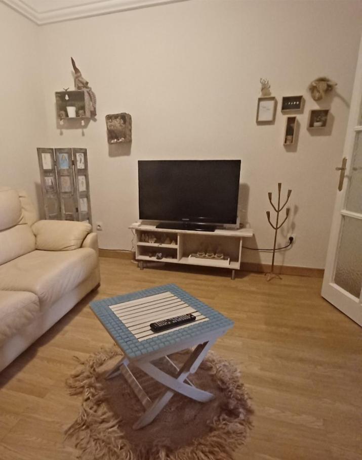 Piso Con Encanto Y Parking En El Centro Appartement Logroño